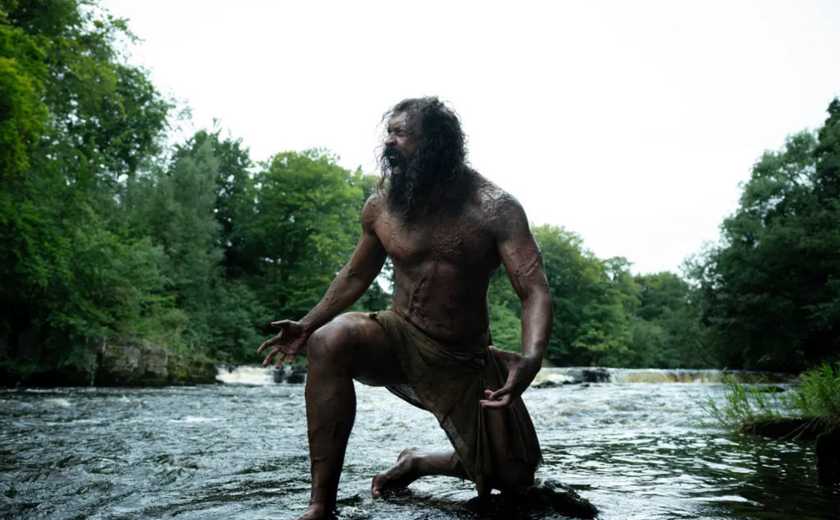 First look at 28 years later samson. He kneels in water, and lets out a roar. 